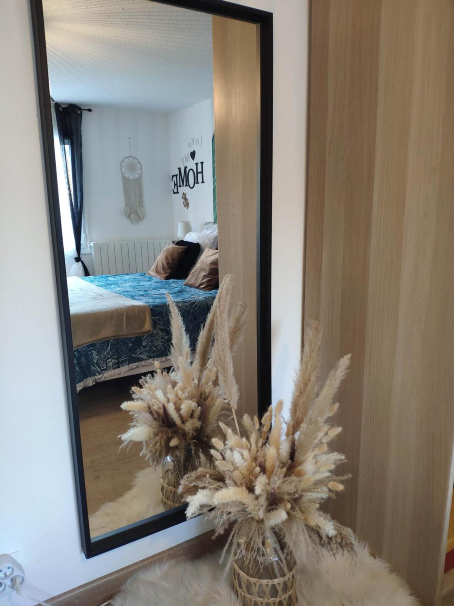 La Tourelle Suite Cosy Entre Vignoble Aixois Et Luberon Le Puy-Sainte-Réparade Екстериор снимка